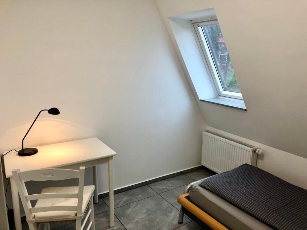Dachgeschosswohnung Mit Seeblick Ahrensbok Exterior photo